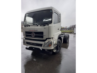 Шасі тривісне DFH 3330 A80